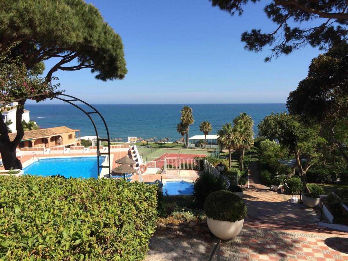 Mansion Alhamar - 2 Bedroom, Frontline Beach, Mountain Views, Full Size Pool, Tennis Courts, Close To Shops, On-Site Bar & Chiringuito Sitio de Calahonda Eksteriør bilde