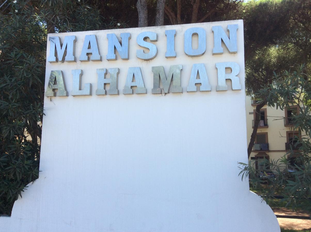 Mansion Alhamar - 2 Bedroom, Frontline Beach, Mountain Views, Full Size Pool, Tennis Courts, Close To Shops, On-Site Bar & Chiringuito Sitio de Calahonda Eksteriør bilde