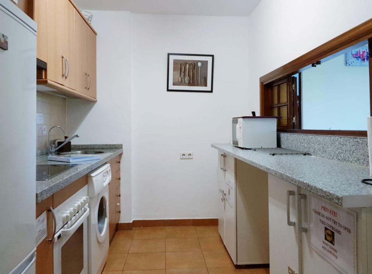 Mansion Alhamar - 2 Bedroom, Frontline Beach, Mountain Views, Full Size Pool, Tennis Courts, Close To Shops, On-Site Bar & Chiringuito Sitio de Calahonda Eksteriør bilde